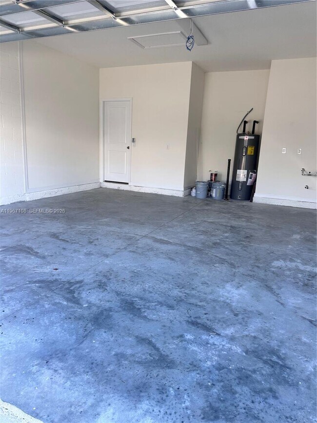 Building Photo - 5367 Oxford Gray Rd