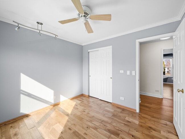 Building Photo - 97 E Harbor Dr