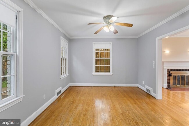 Building Photo - 4712 Piney Branch Rd NW