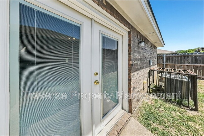 Building Photo - 1709 Novella Ct