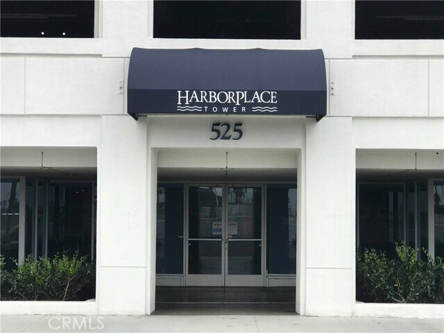 Building Photo - 525 E Seaside Way