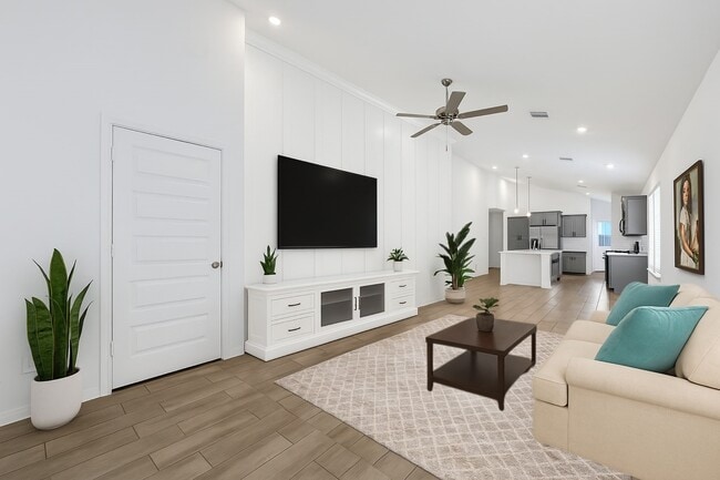 Building Photo - 8043 Cypress Bonsai Dr