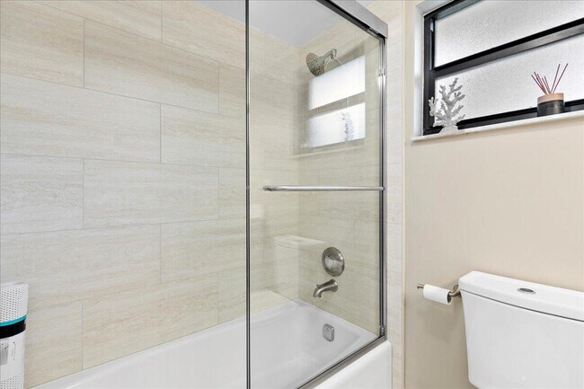 Building Photo - 11863 Wimbledon Cir
