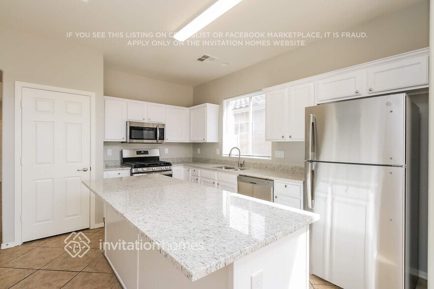 Building Photo - 2901 W Angel Way