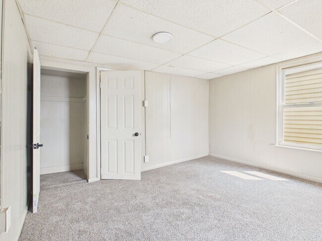 Building Photo - 4 Bedroom Single Family Home in Steelton