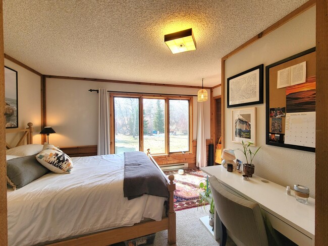 Building Photo - 128 Hoffman Dr