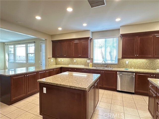 Building Photo - 14532 Meadow Brook