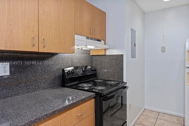 Building Photo - 7403 SW 152nd Ave