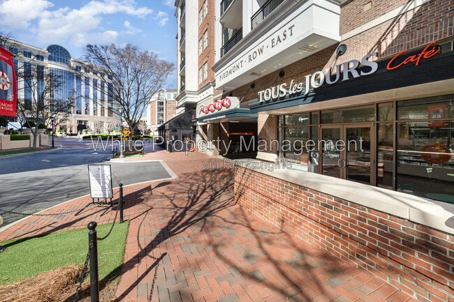 Building Photo - 4625 Piedmont Row Dr