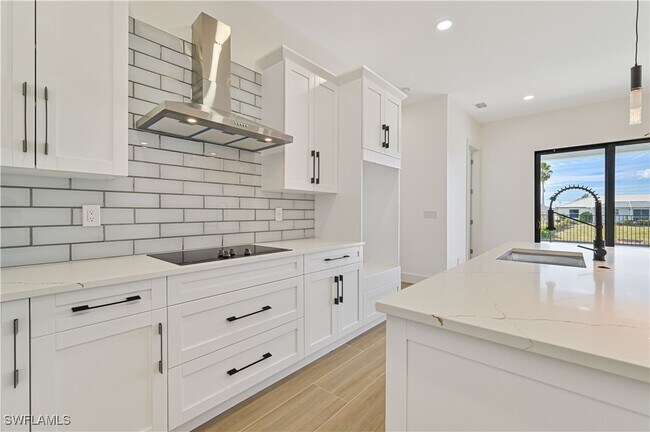 Building Photo - 106 NW 18th Pl