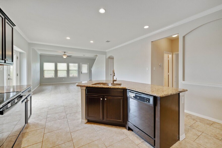 Building Photo - 1300 Camino Ct