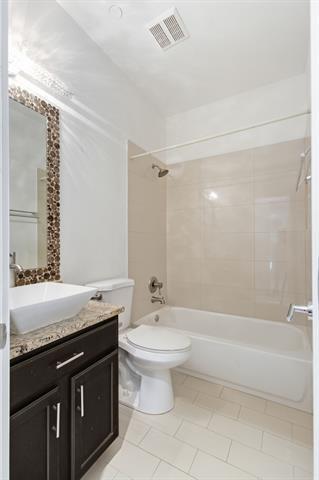 Building Photo - 6737 Firenze Ln