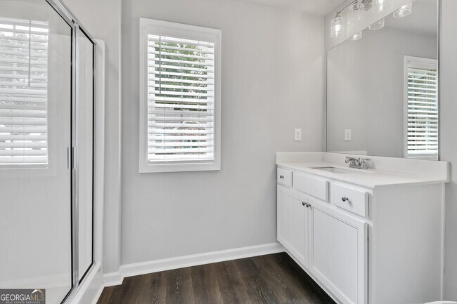 Building Photo - 15 Sprayberry Rd