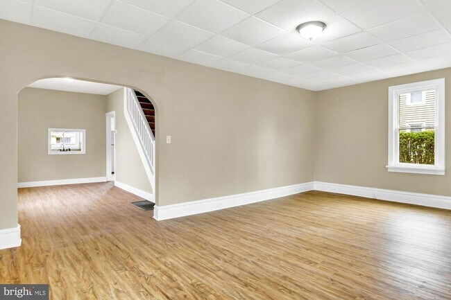 Building Photo - Charming 3 bedroom Home Located in CD East Schools Oberlin area