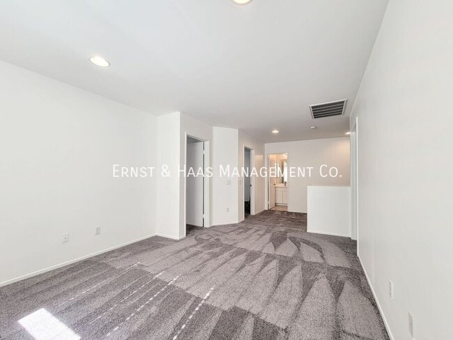 Building Photo - 17528 Yellowwood Way