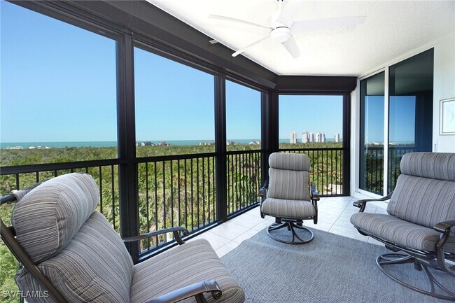 Building Photo - 7225 Pelican Bay Blvd
