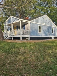 Building Photo - Beautifully Renovated 3 bedroom/3 bath**Historic Overbrook