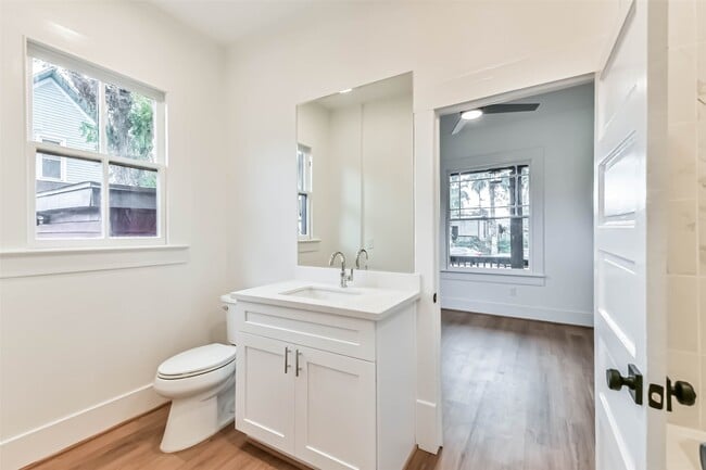 Building Photo - 1616 38th St