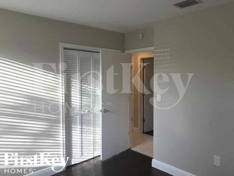 Building Photo - 19740 SW 87th Pl