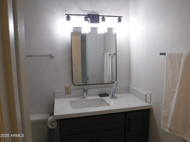 Building Photo - 12930 W Seville Dr