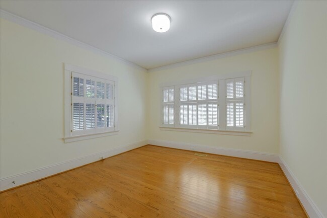 Building Photo - 1525 Cypress Ave