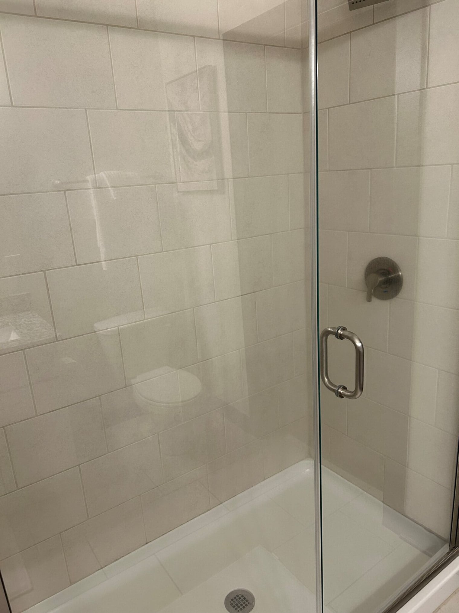 Building Photo - 539 W Trade St