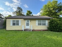 Building Photo - 2-Bedroom Home in Warner Robins with 1,026...
