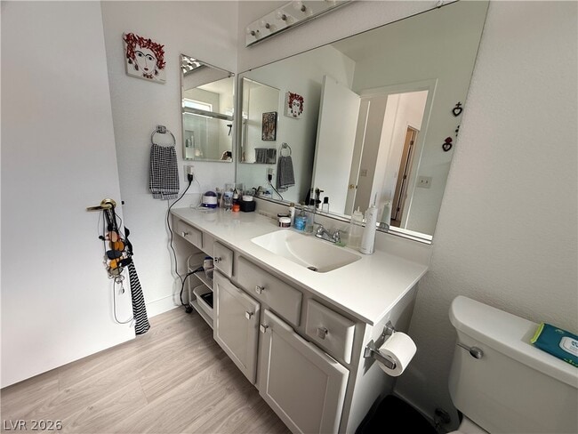 Building Photo - 9605 Sundial Dr