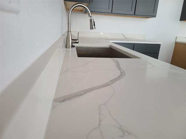 Building Photo - 3720 Washington St