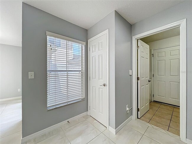 Building Photo - 12625 Tanja King Blvd
