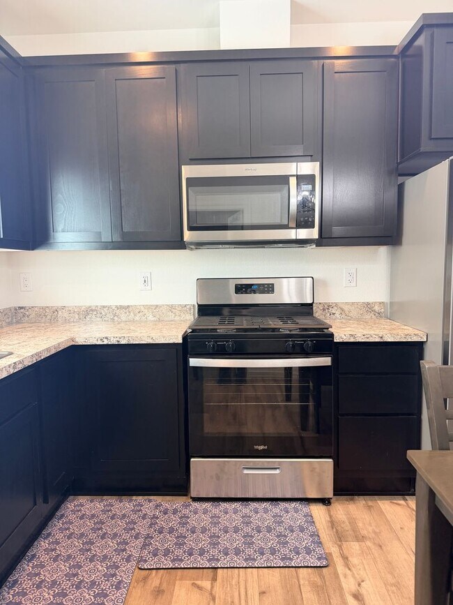 Building Photo - 3 Bedroom | 2 Bathroom in El Cajon