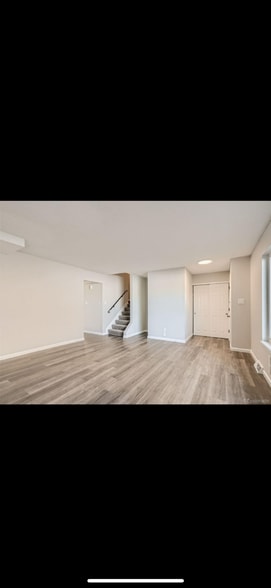 Building Photo - 1046 W 88th Ave