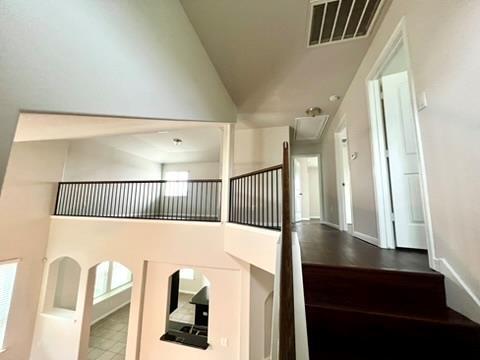 Building Photo - 1704 Willow Vista