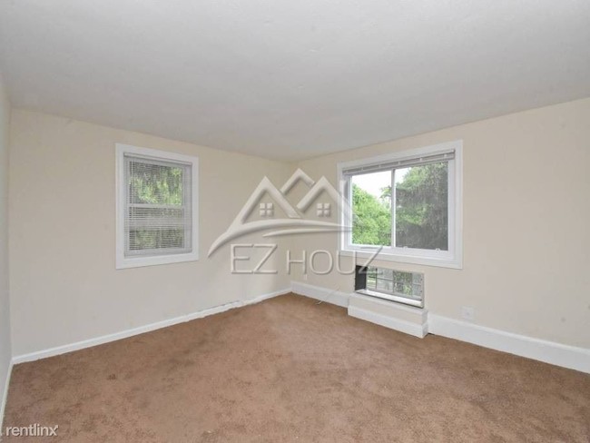Building Photo - 2 br, 1 bath Apartment - 5109 Williston St,1