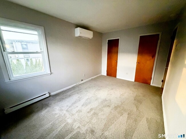 Building Photo - 105 Burwood Ave