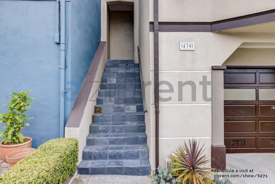 Building Photo - 430 41st Ave