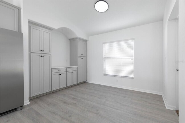 Building Photo - 3 Zaun Ct