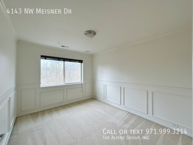 Building Photo - 4143 NW Meisner Dr