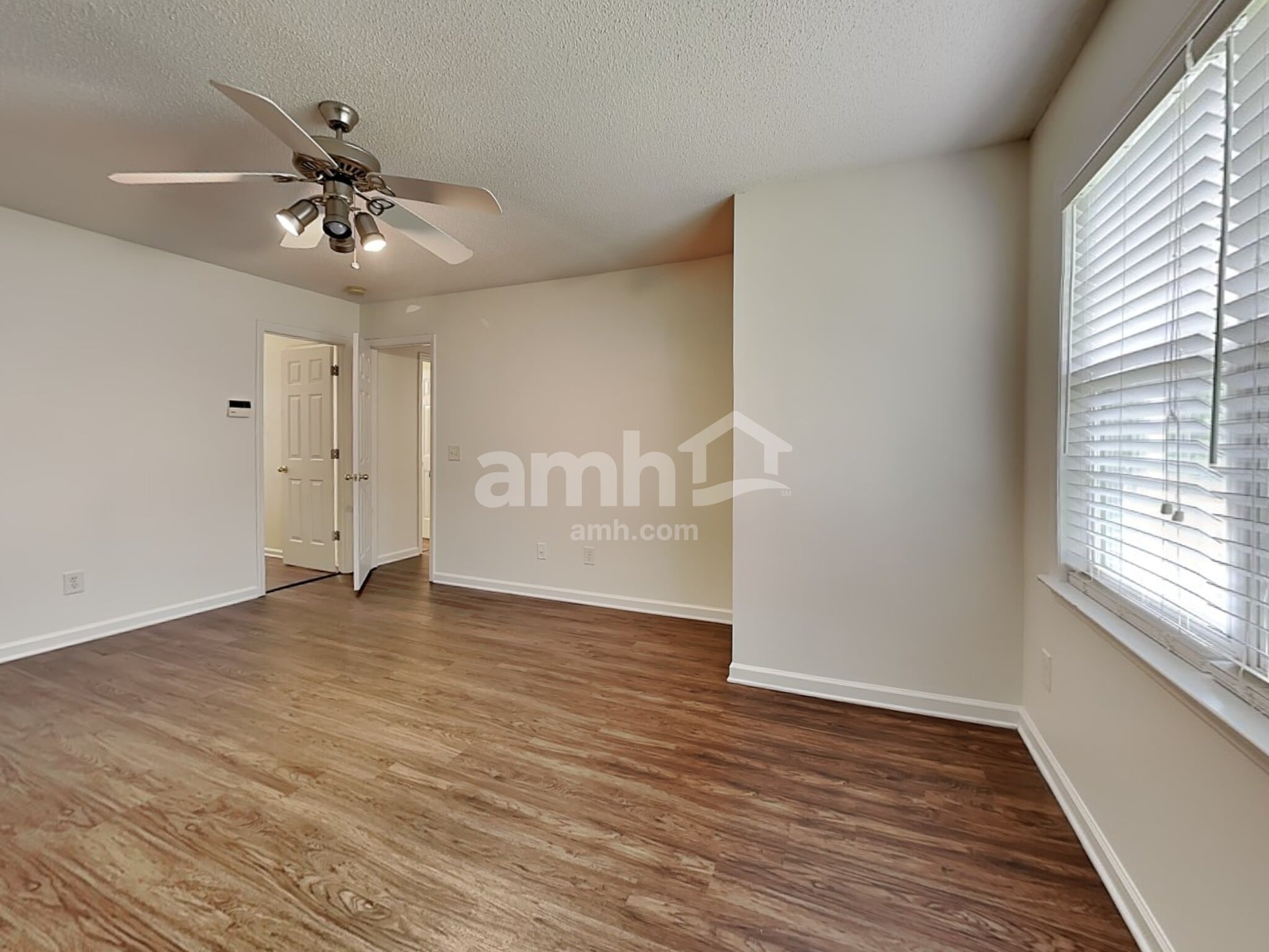 Building Photo - 4602 Bottoms Rock Ln