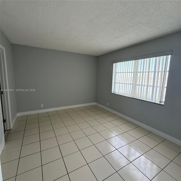 Building Photo - 8710 N Sherman Cir