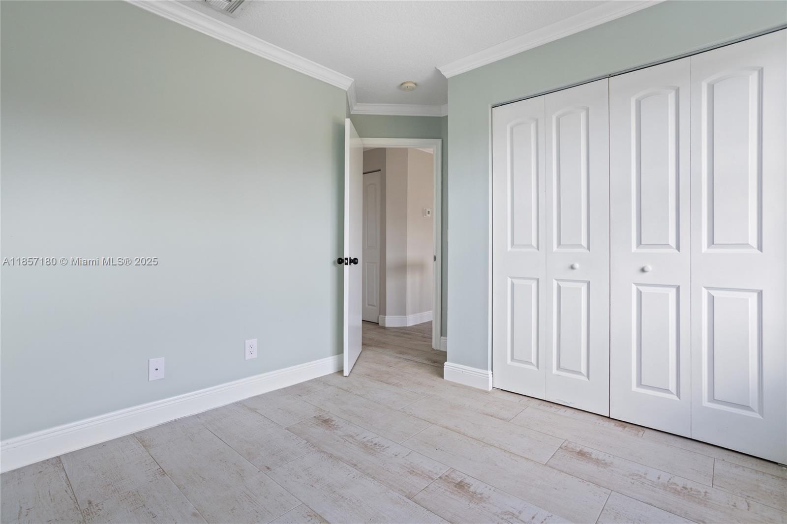Building Photo - 15141 SW 49th St