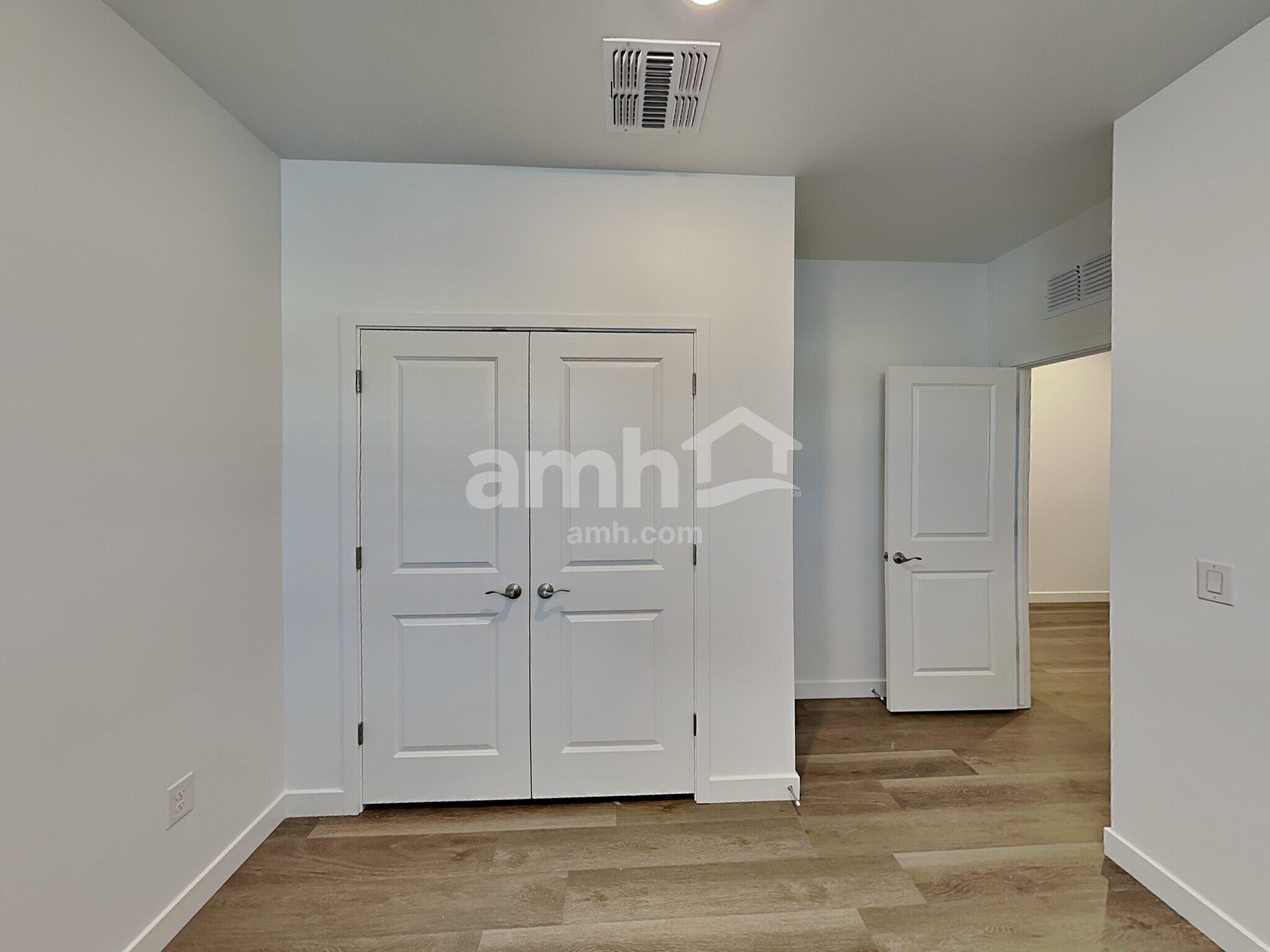 Building Photo - 12311 W Burruel Crk Ln