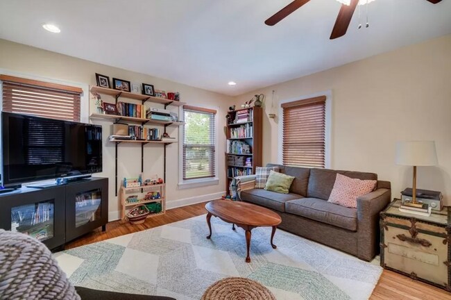 Building Photo - Discover Your Austin Oasis: Revitalized Bungalow with Hardwood Floors and Entertainer's Deck!