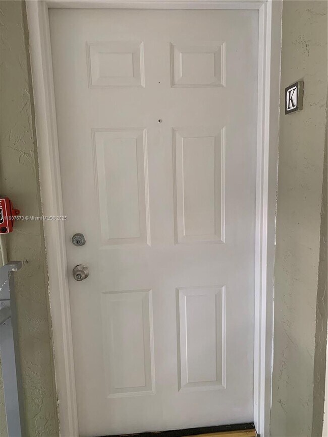 Building Photo - 17500 NW 67th Pl