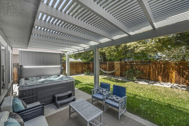 Building Photo - 5045 Pradera St