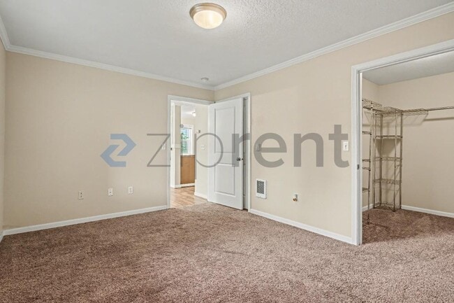 Building Photo - 15060 NW Central Dr