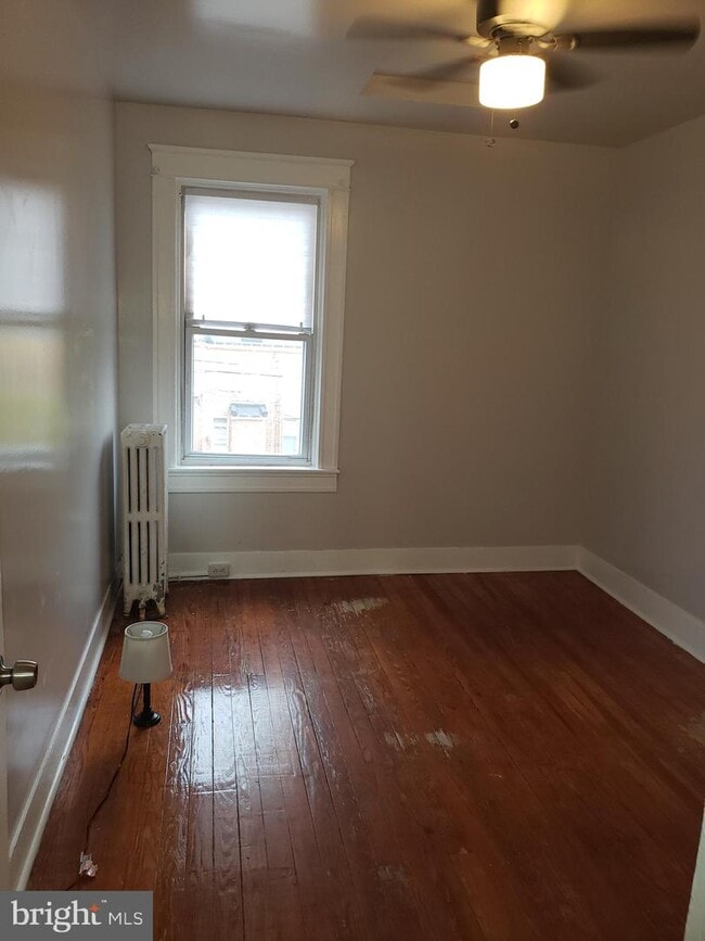 Building Photo - 1630 E 31st St