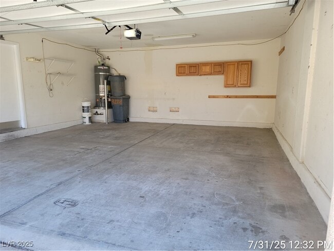 Building Photo - 8228 Amphora St
