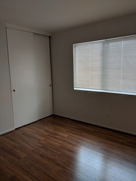 2nd bedroom - 3614 Seacrest Way