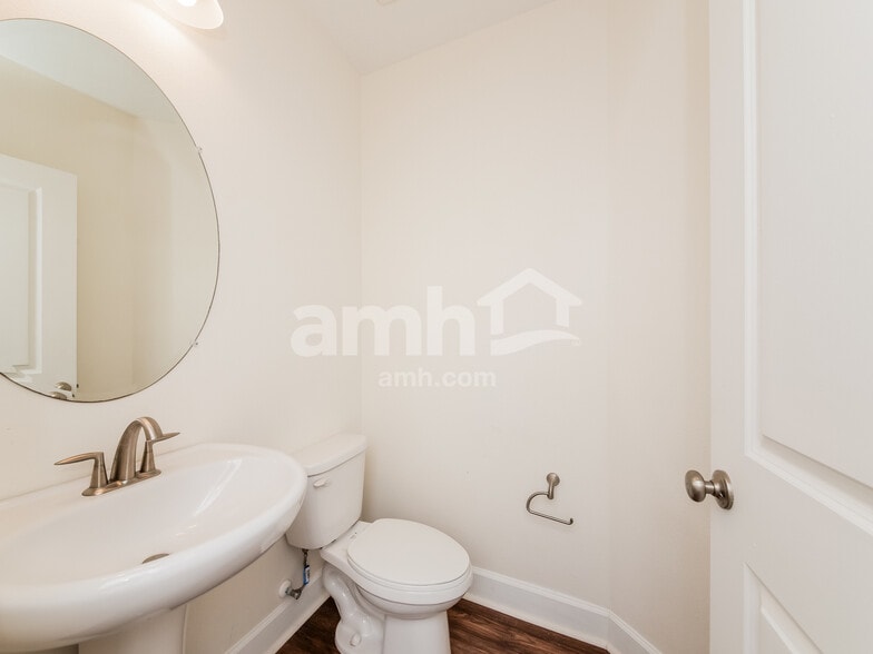 Building Photo - 4659 Reisswood Loop